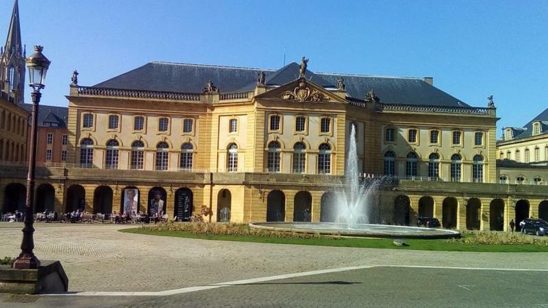 L'Imperial De Metz Gare Et Pompidou Apartment Exterior photo